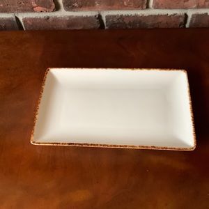 Serving dish